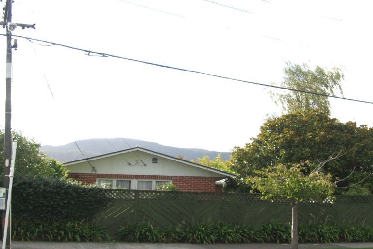 Photo of property in 25 Pempsey Street, Silverstream, Upper Hutt, 5019