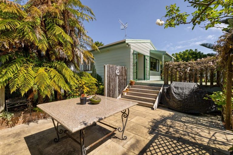 Photo of property in 2/116 Osprey Drive, Welcome Bay, Tauranga, 3112