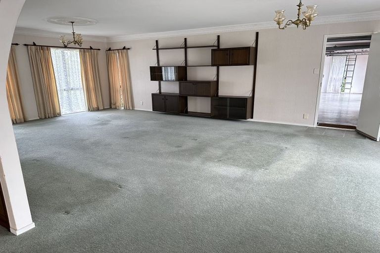 Photo of property in 23 Gracechurch Drive, Flat Bush, Auckland, 2016