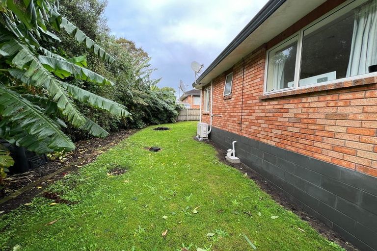 Photo of property in 102b Wharf Road, Te Atatu Peninsula, Auckland, 0610