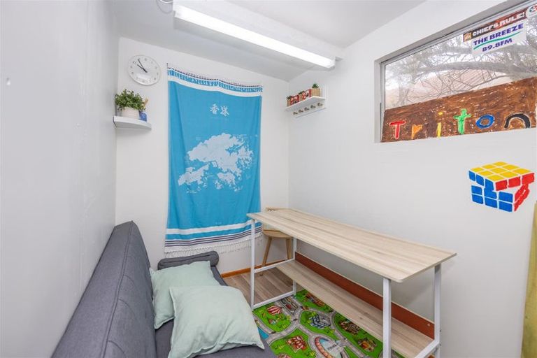 Photo of property in 16 Caernarvon Street, Dinsdale, Hamilton, 3204