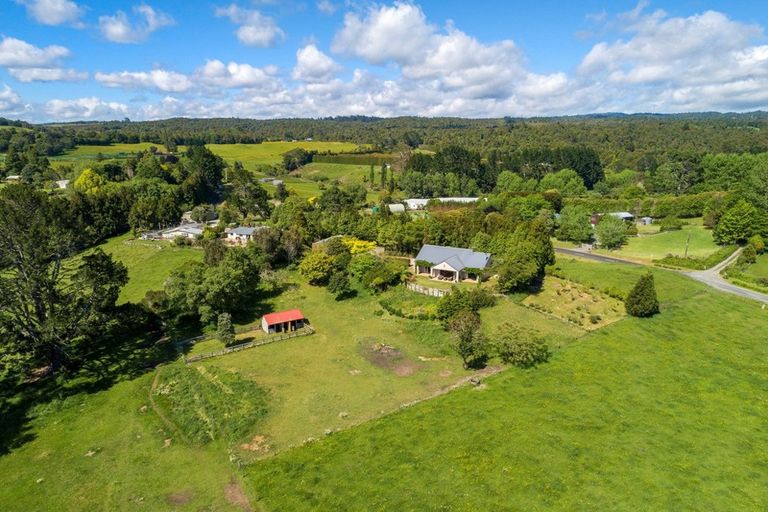 Photo of property in 200 Ross Road, Whakamarama, Tauranga, 3179
