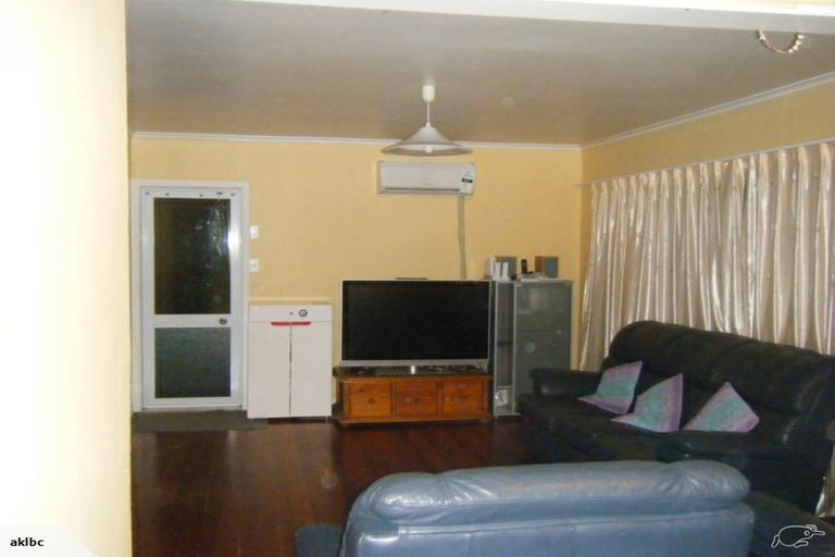 Photo of property in 197 Lake Road, Belmont, Auckland, 0622