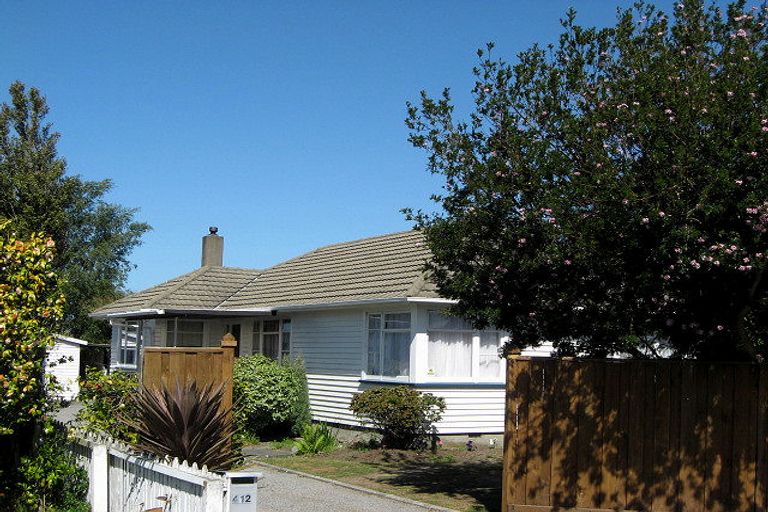 Photo of property in 412 Main North Road, Redwood, Christchurch, 8051