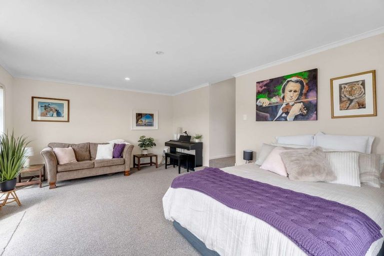 Photo of property in 18 Pacific Place, Whitianga, 3510