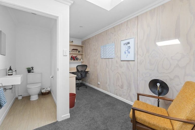 Photo of property in 253b Coronation Avenue, Welbourn, New Plymouth, 4310