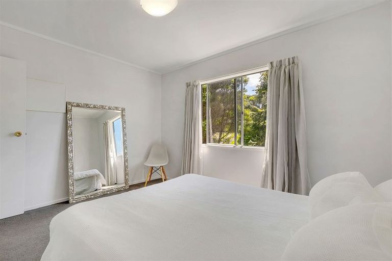 Photo of property in 14a Penryn Drive, Camborne, Porirua, 5026