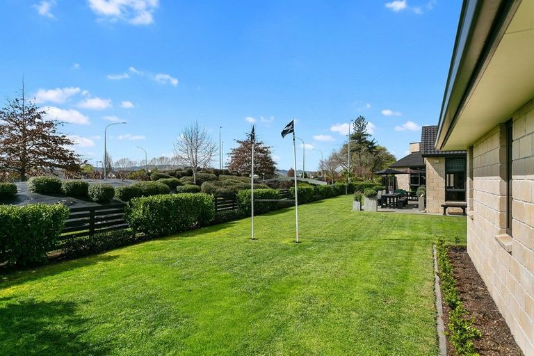 Photo of property in 2 Pengover Avenue, Leamington, Cambridge, 3432