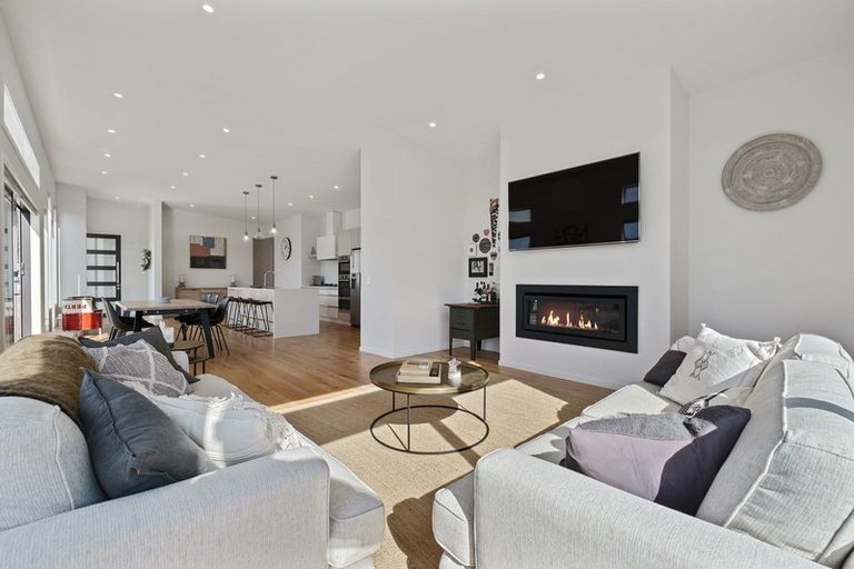 Photo of property in 86 Infinity Drive, Wanaka, 9305