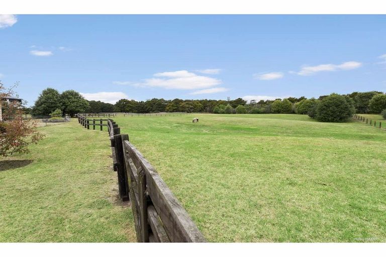 Photo of property in 109 Waitotara Drive, Waipapa, 0230