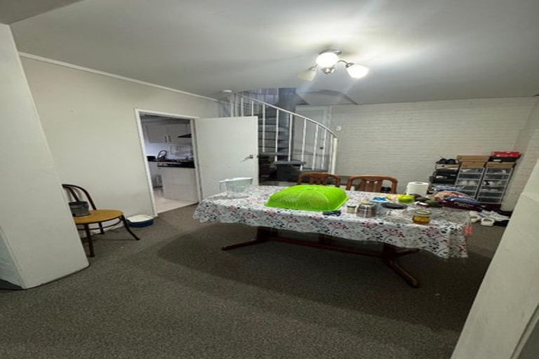 Photo of property in 72 Browns Road, Manurewa, Auckland, 2102