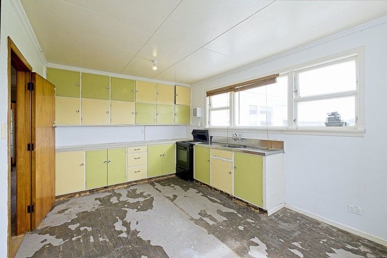 Photo of property in 303 High Street, Eltham, 4322