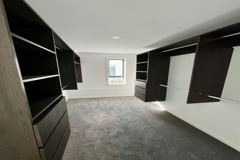 Photo of property in 18b Arataki Views Way, Glen Eden, Auckland, 0602