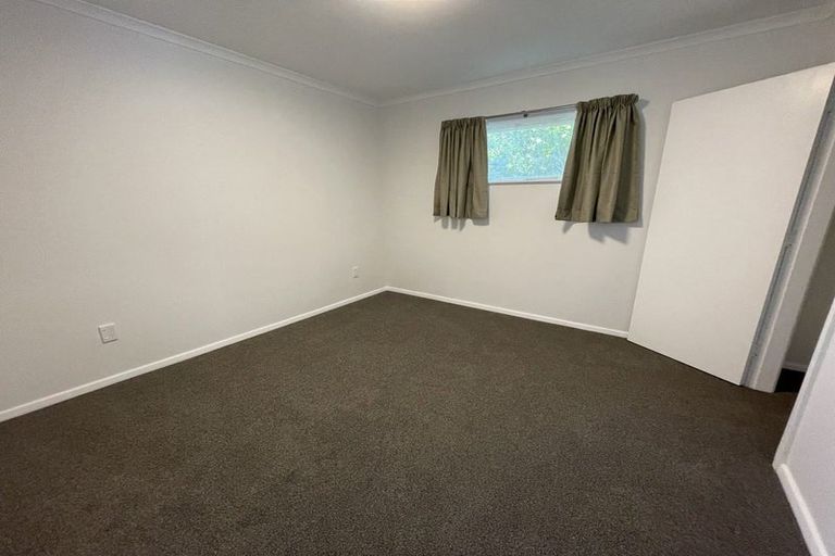 Photo of property in 64 Dover Road, Wainuiomata, Lower Hutt, 5014
