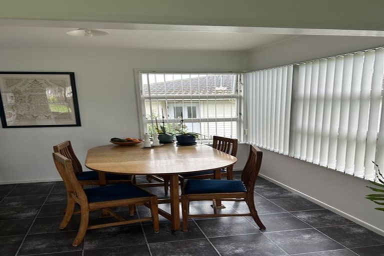 Photo of property in 7 Hobart Crescent, Wattle Downs, Auckland, 2103