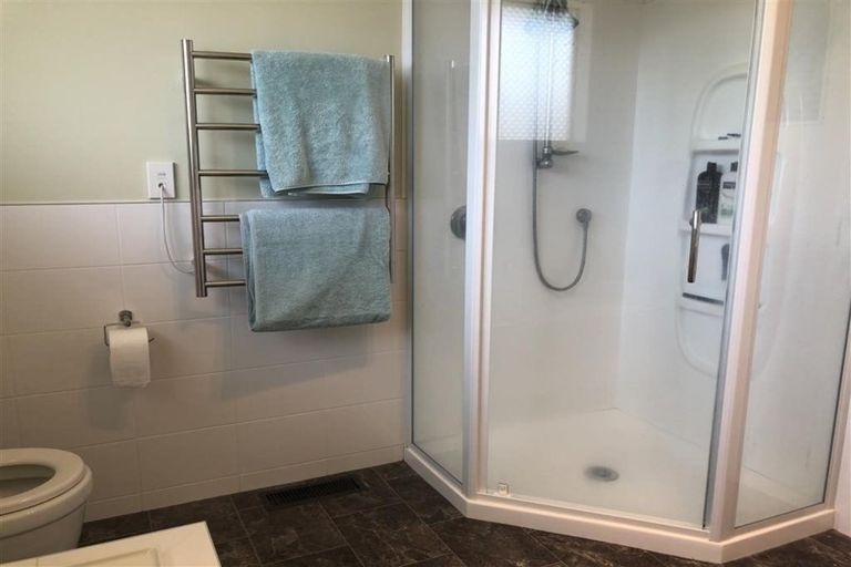 Photo of property in 36 Gilbert Street, New Plymouth, 4310