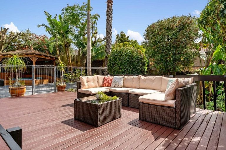 Photo of property in 6 Alicia Road, Somerville, Auckland, 2014