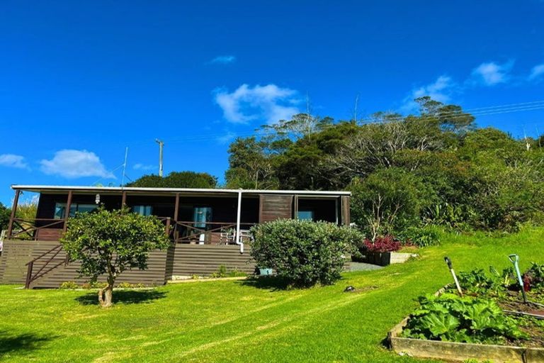 Photo of property in 297b Cable Bay Block Road, Cable Bay, 0420