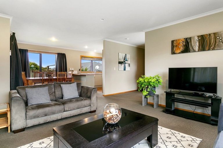 Photo of property in 20 The Grove, Nukuhau, Taupo, 3330