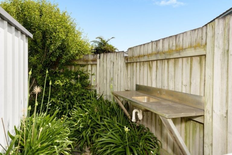 Photo of property in 1282a Papamoa Beach Road, Papamoa Beach, Papamoa, 3118