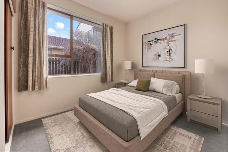 Photo of property in 32b Laing Crescent, Heathcote Valley, Christchurch, 8022