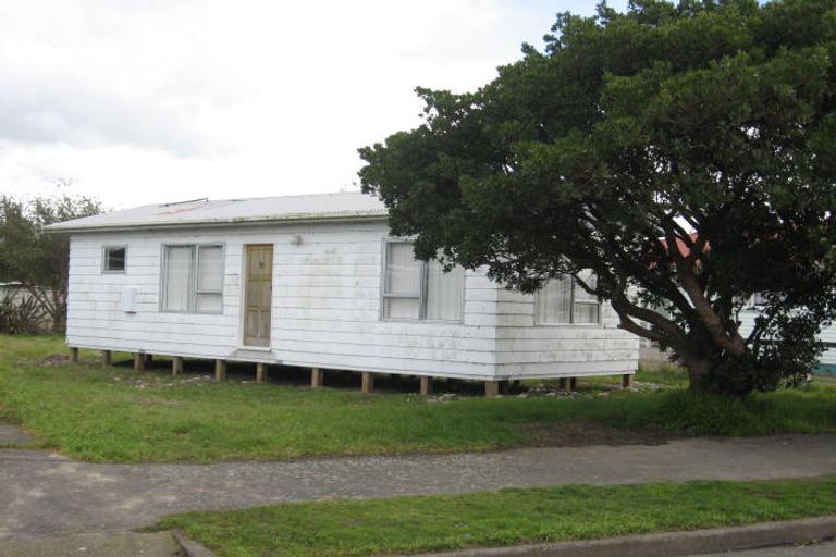 Photo of property in 70 Stuart Crescent, Masterton, 5810