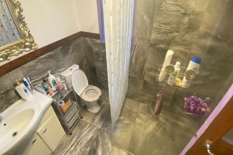 Photo of property in 211 Omata Road, Spotswood, New Plymouth, 4310