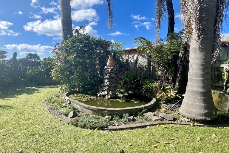 Photo of property in 37 Luculia Drive, Mount Maunganui, 3116