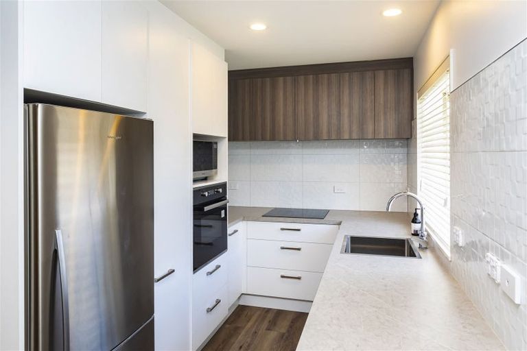 Photo of property in 2/74 Canon Street, St Albans, Christchurch, 8014