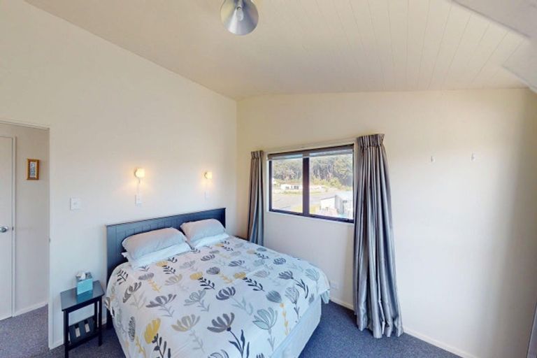 Photo of property in 13 Rua Avenue, Waitarere Beach, Levin, 5510