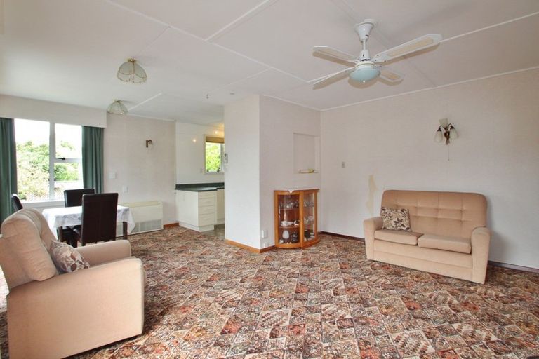 Photo of property in 12 Churchill Avenue, Gore, 9710