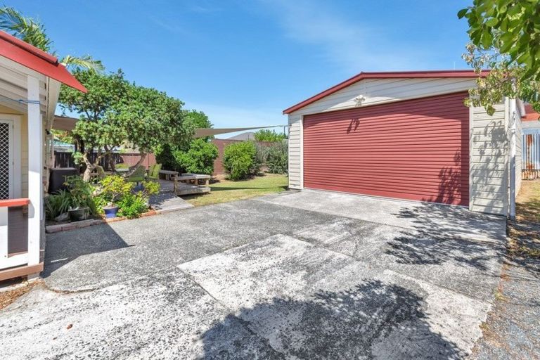 Photo of property in 8 Bernard Street, Avenues, Whangarei, 0110