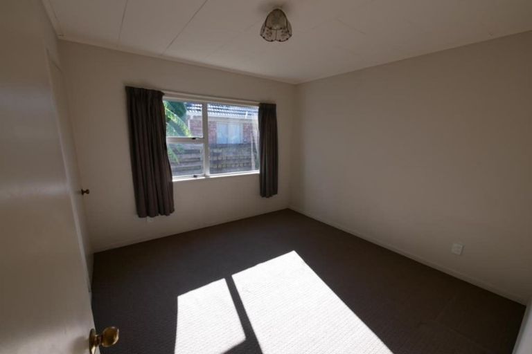 Photo of property in 2/107 Russell Road, Manurewa, Auckland, 2102