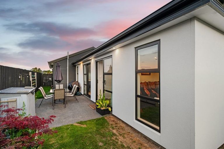 Photo of property in 71 Manakura Street, Russley, Christchurch, 8042