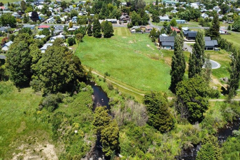 Photo of property in 83 Goldfinch Street, Ohakune, 4625