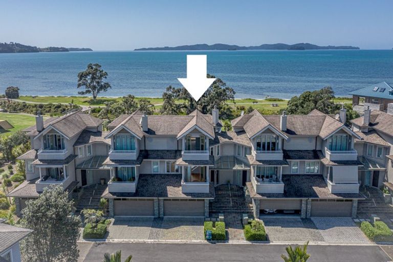 Photo of property in 39 Little Compton Mews, Snells Beach, 0920