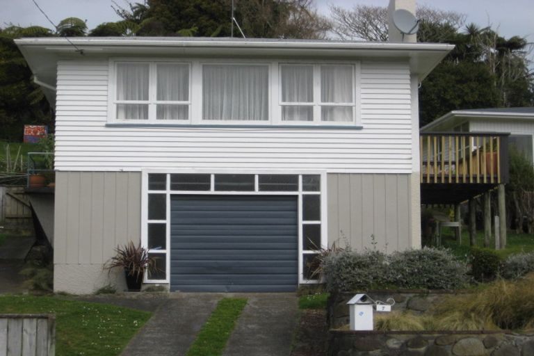 Photo of property in 7 Kenmore Street, Westown, New Plymouth, 4310