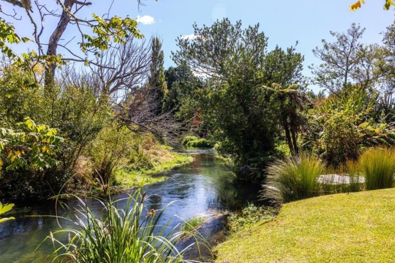 Photo of property in 411 Matariki Street, Tokaanu, Turangi, 3381