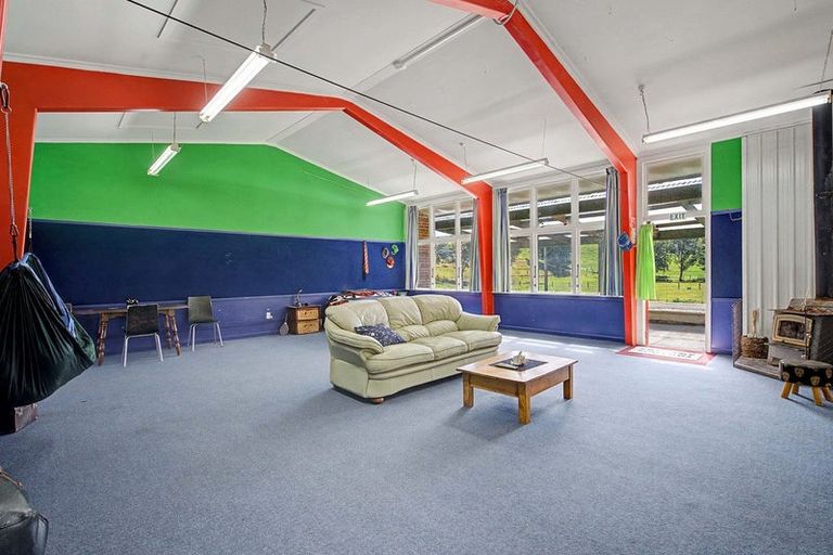 Photo of property in Willowbank School, 24 East Chatton Road, Maitland, Gore, 9773