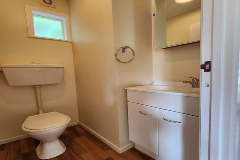 Photo of property in 38 Newhaven Terrace, Mairangi Bay, Auckland, 0630