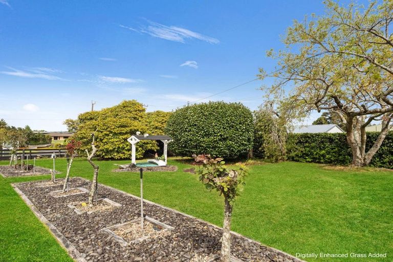 Photo of property in 9 Pacific Street, Waiuku, 2123