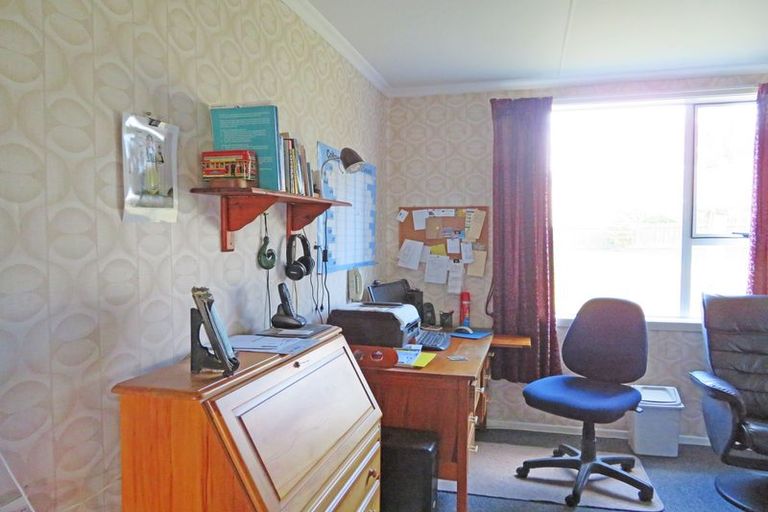 Photo of property in 72 Wellington Street, Enfield, Oamaru, 9491