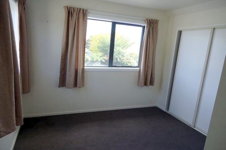 Photo of property in 300 Riccarton Road, Upper Riccarton, Christchurch, 8041
