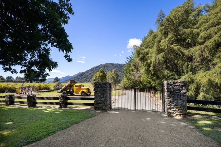 Photo of property in 121 Maungatapu Road, Pelorus Bridge, Rai Valley, 7192