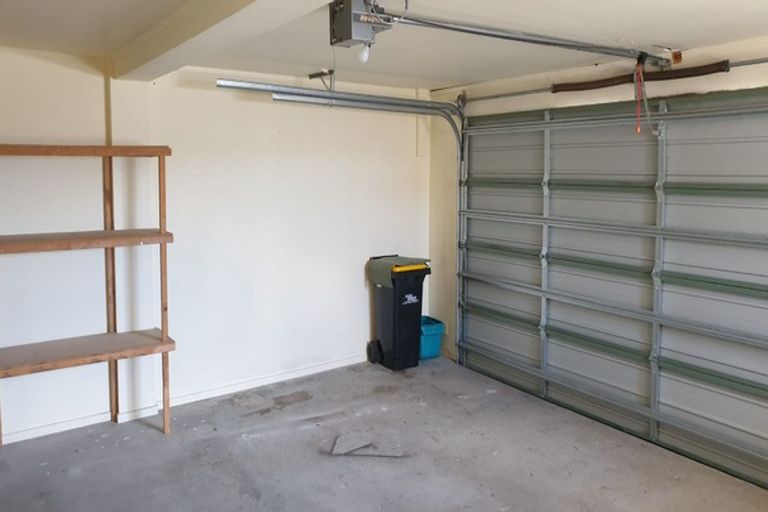 Photo of property in 43 Jaunpur Crescent, Broadmeadows, Wellington, 6035