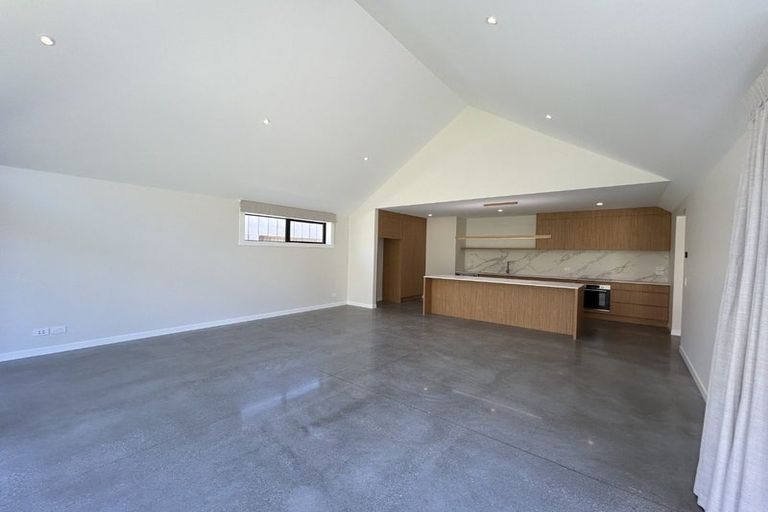 Photo of property in 73 Spur Ridge Rise, Jacks Point, 9371