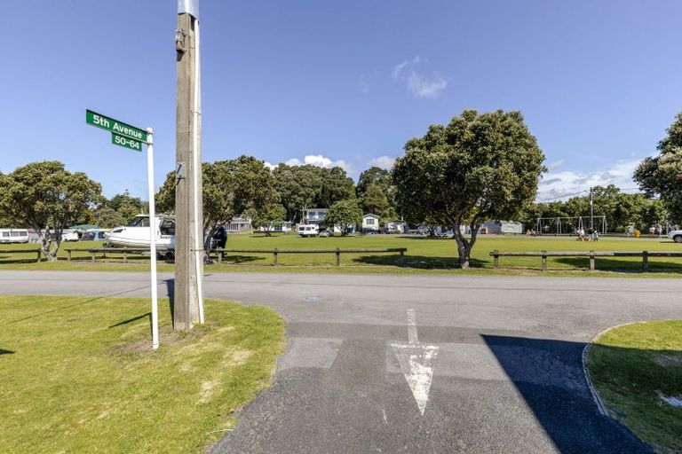 Photo of property in 59 Fifth Avenue, Urenui, 4377