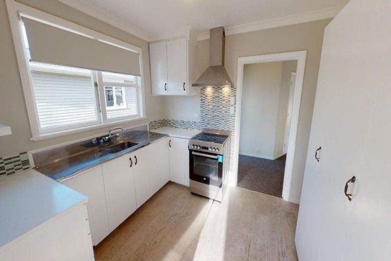 Photo of property in 8 Viscount Place, West End, Palmerston North, 4412