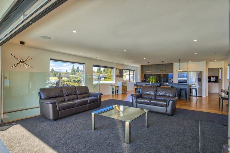 Photo of property in 156 Upton Street, Wanaka, 9305