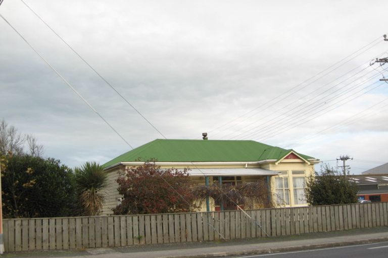 Photo of property in 64 James Street, Balclutha, 9230